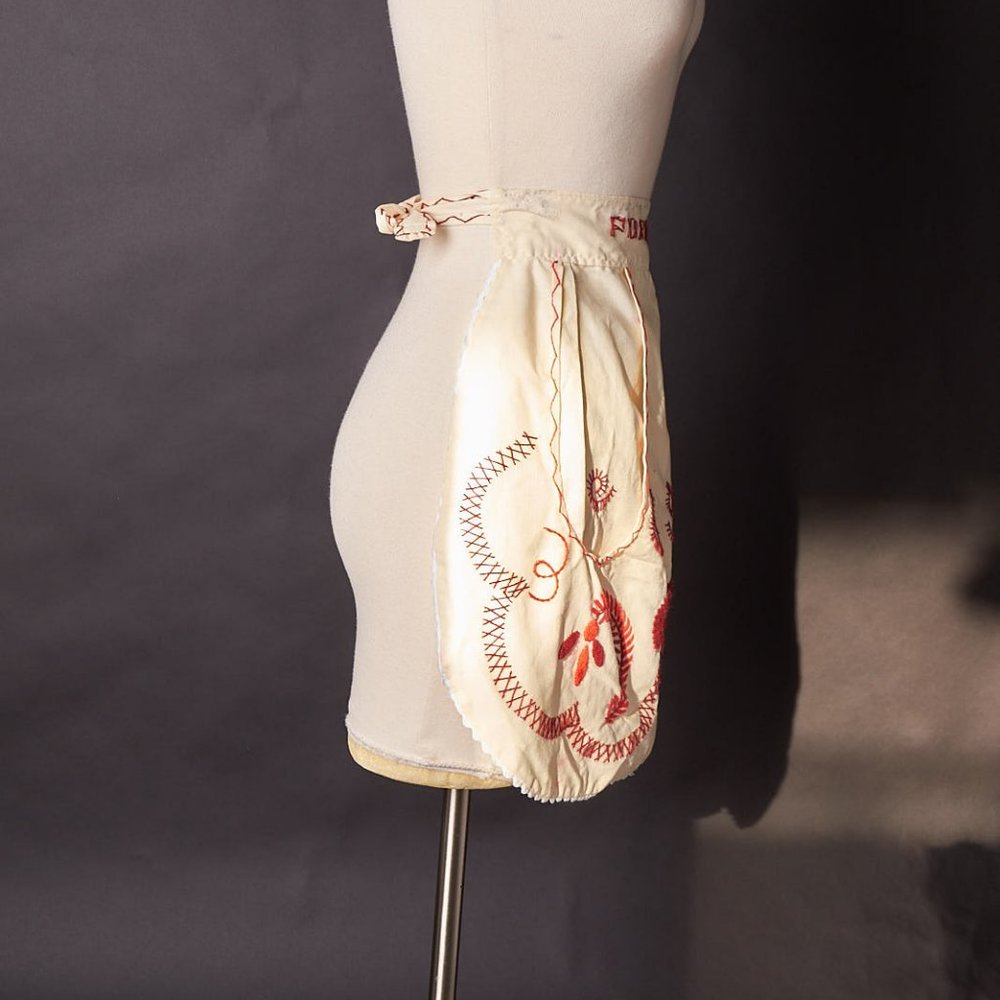 1950s Embroidered White Linen Apron